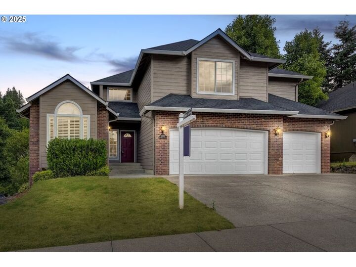 3546 NW Pacific Rim Dr  Camas WA 98607 photo