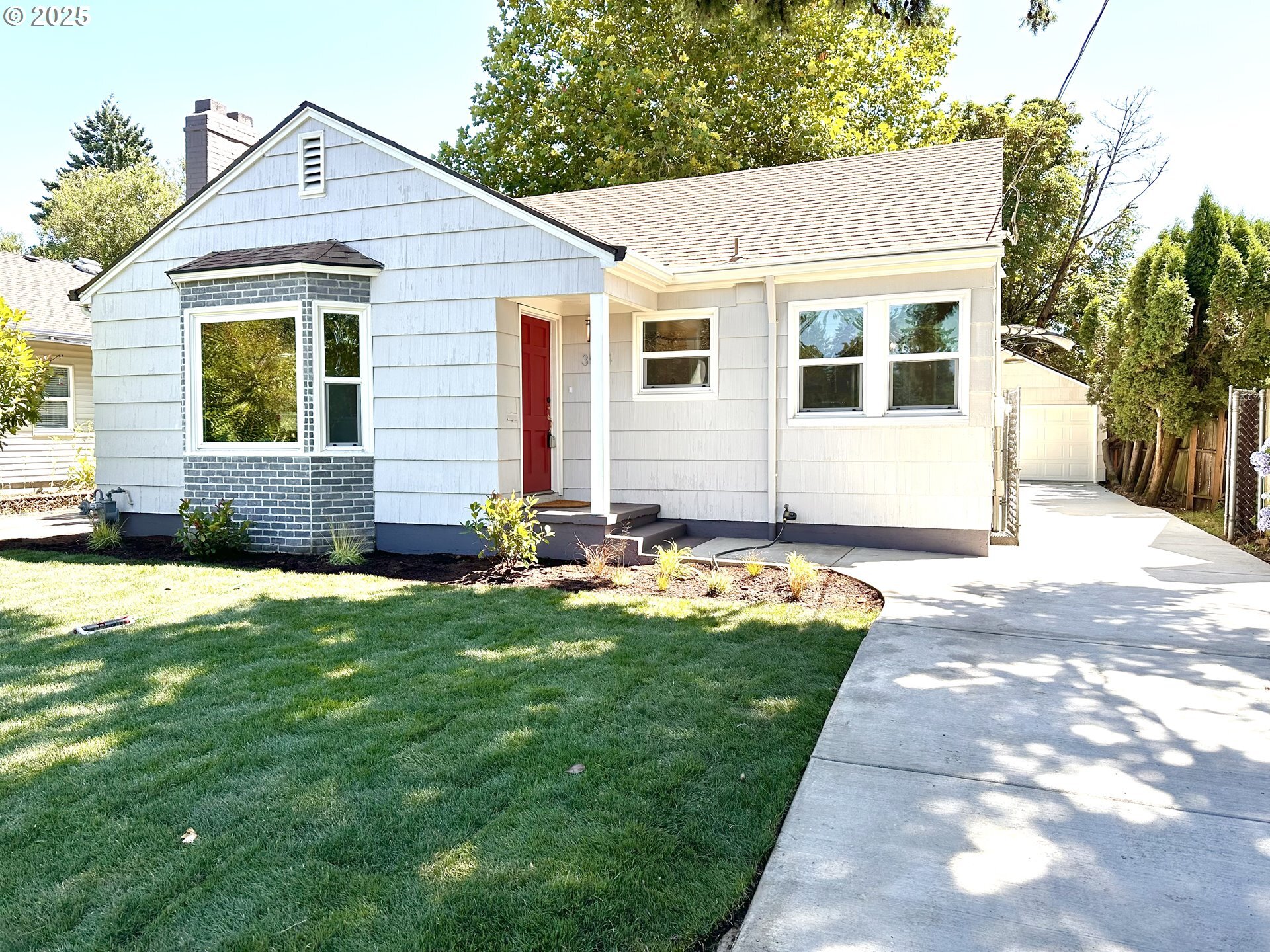 3544 NE 63rd Ave  Portland OR 97213 photo
