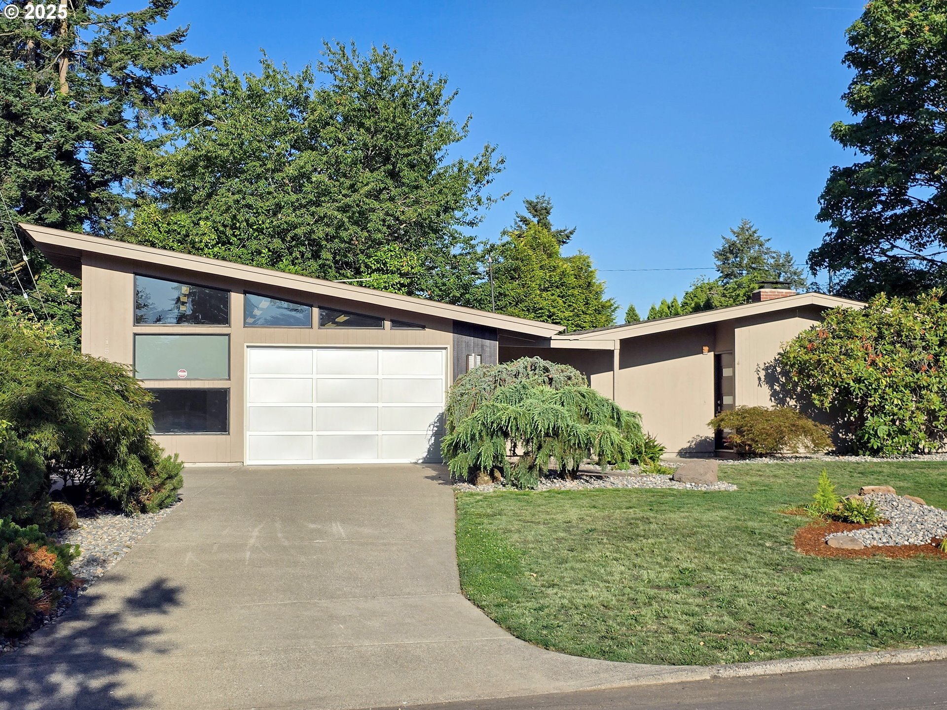 1539 NE 129th Pl  Portland OR 97230 photo