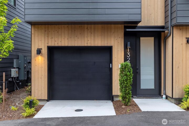 Property Photo: 1323 N 185th Street A WA 98133