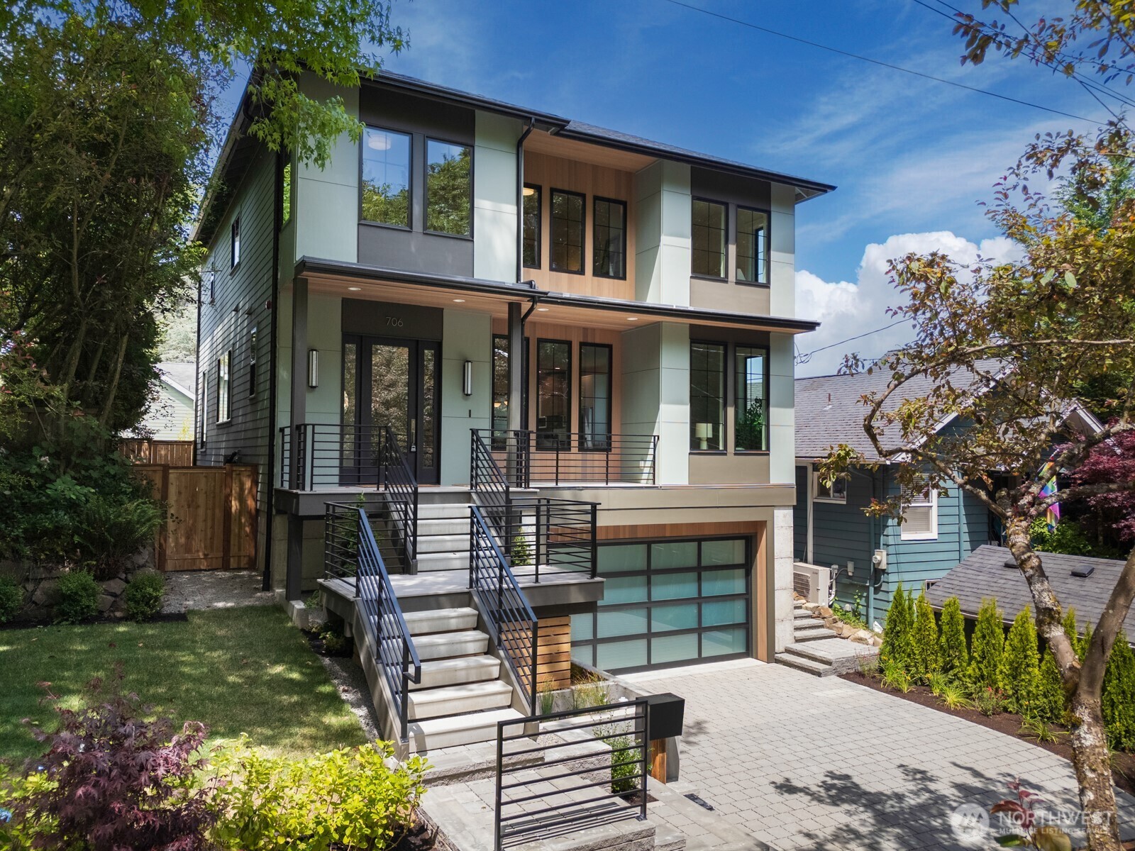 Property Photo: 706 N 59th Street WA 98103