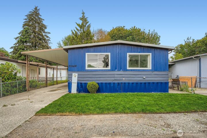 Property Photo: 22608 112th Avenue SE WA 98031
