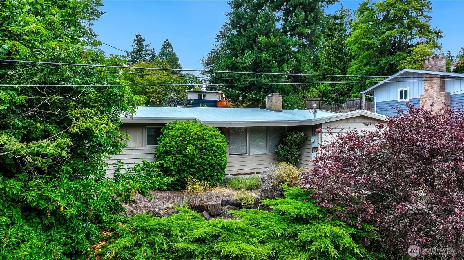Property Photo: 2836 SW 111th Place WA 98146