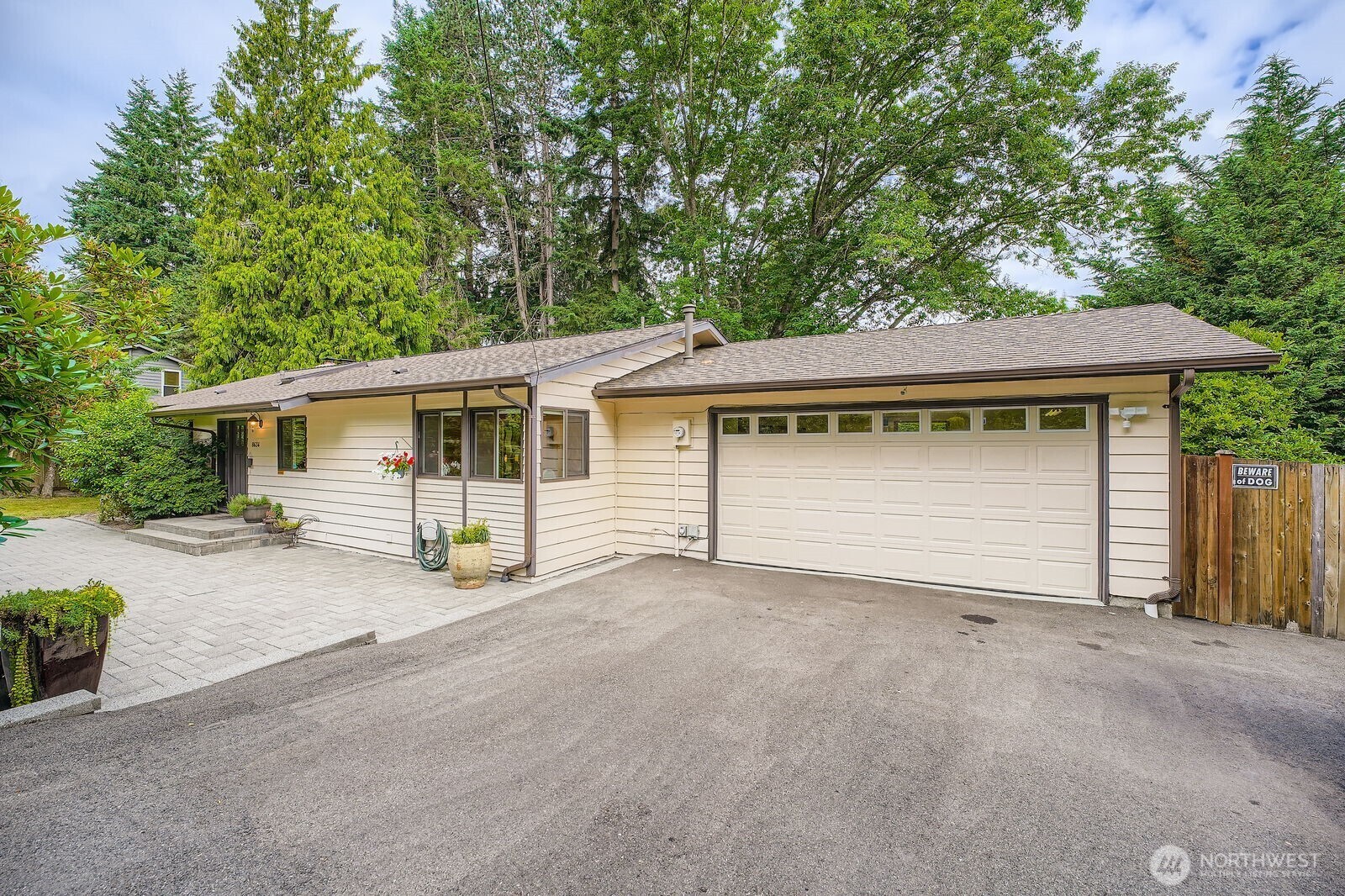 Property Photo: 8634 NE 169th Street WA 98028