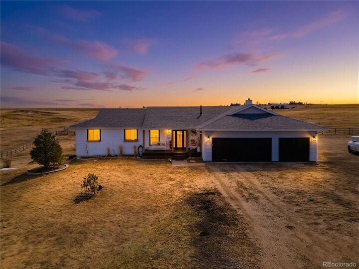 Property Photo:  45523 Sun Country Drive  CO 80107 