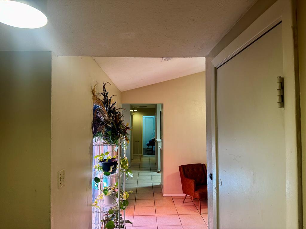 Property Photo: 130 W Riverside Ave TX 76903