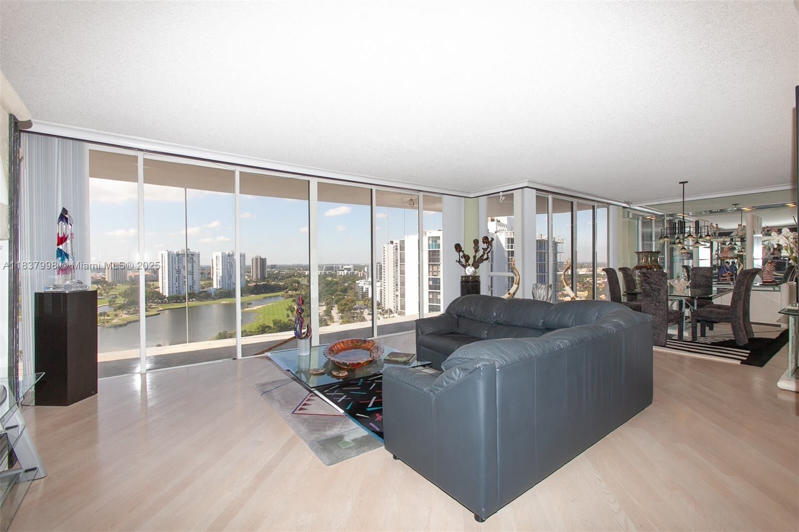 Property Photo: 20281 E Country Club Dr 1801 FL 33180