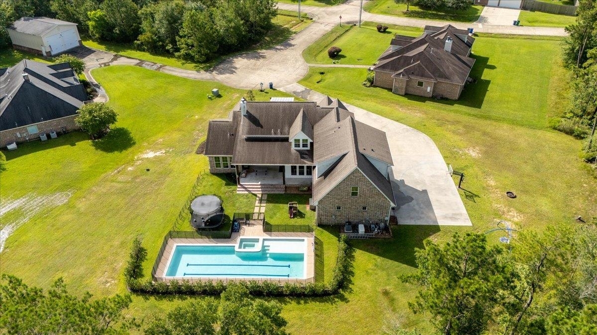 Property Photo:  11280 Beauvoir  TX 77657 