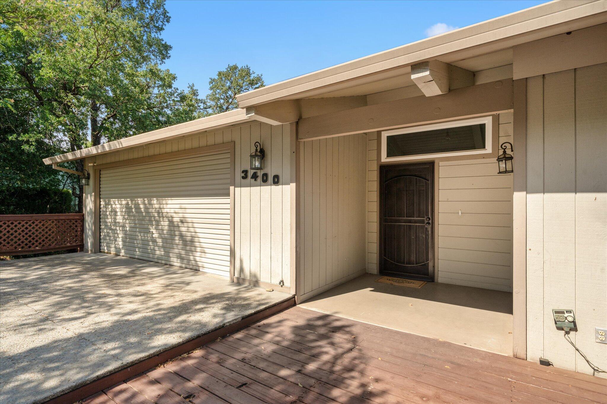Property Photo:  3400 Hillcrest Street  CA 96001 