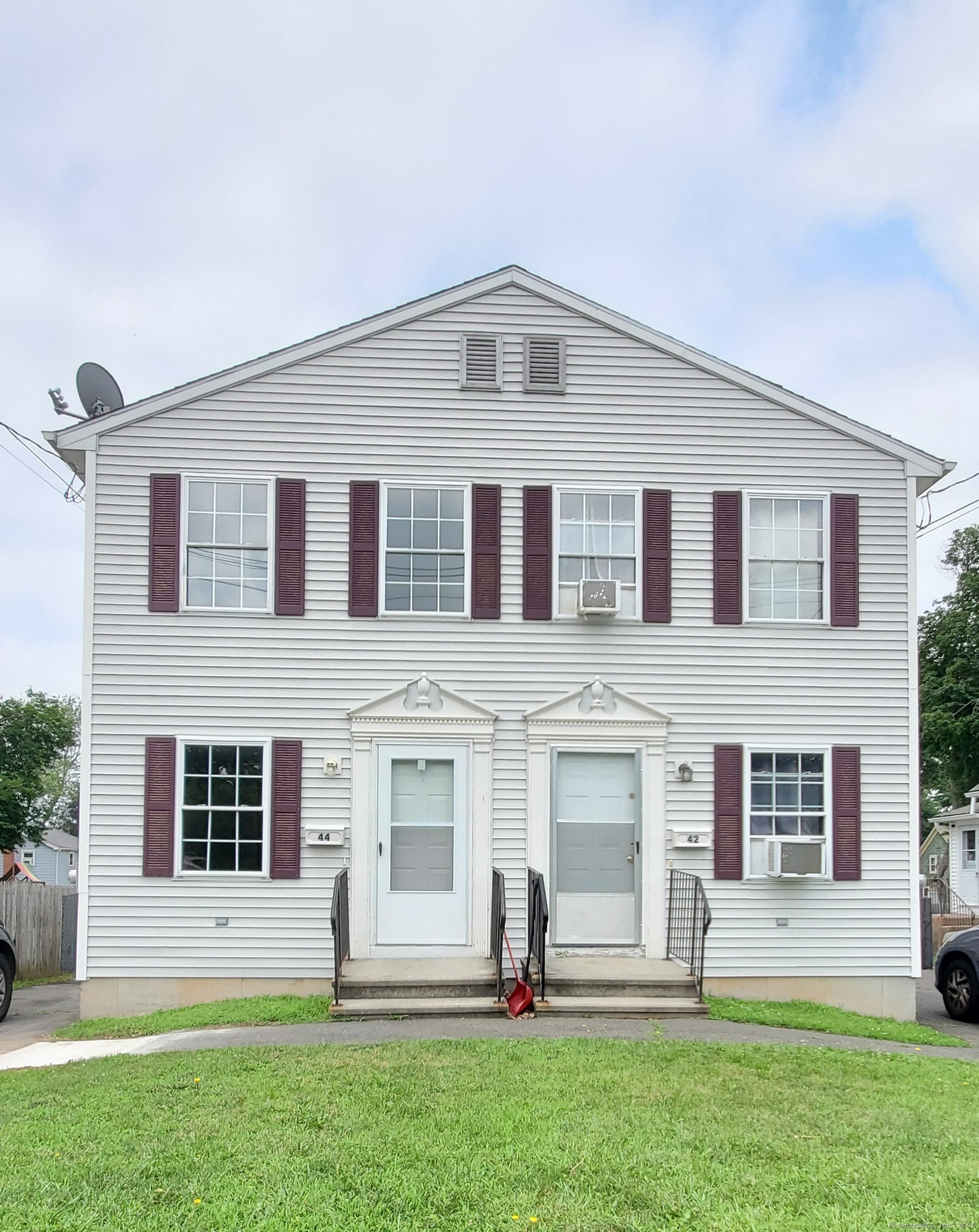 44 Keeney Street  Manchester CT 06040 photo