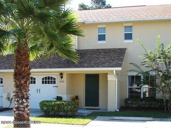 Property Photo: 630 Cedar Side Circle NE FL 32905