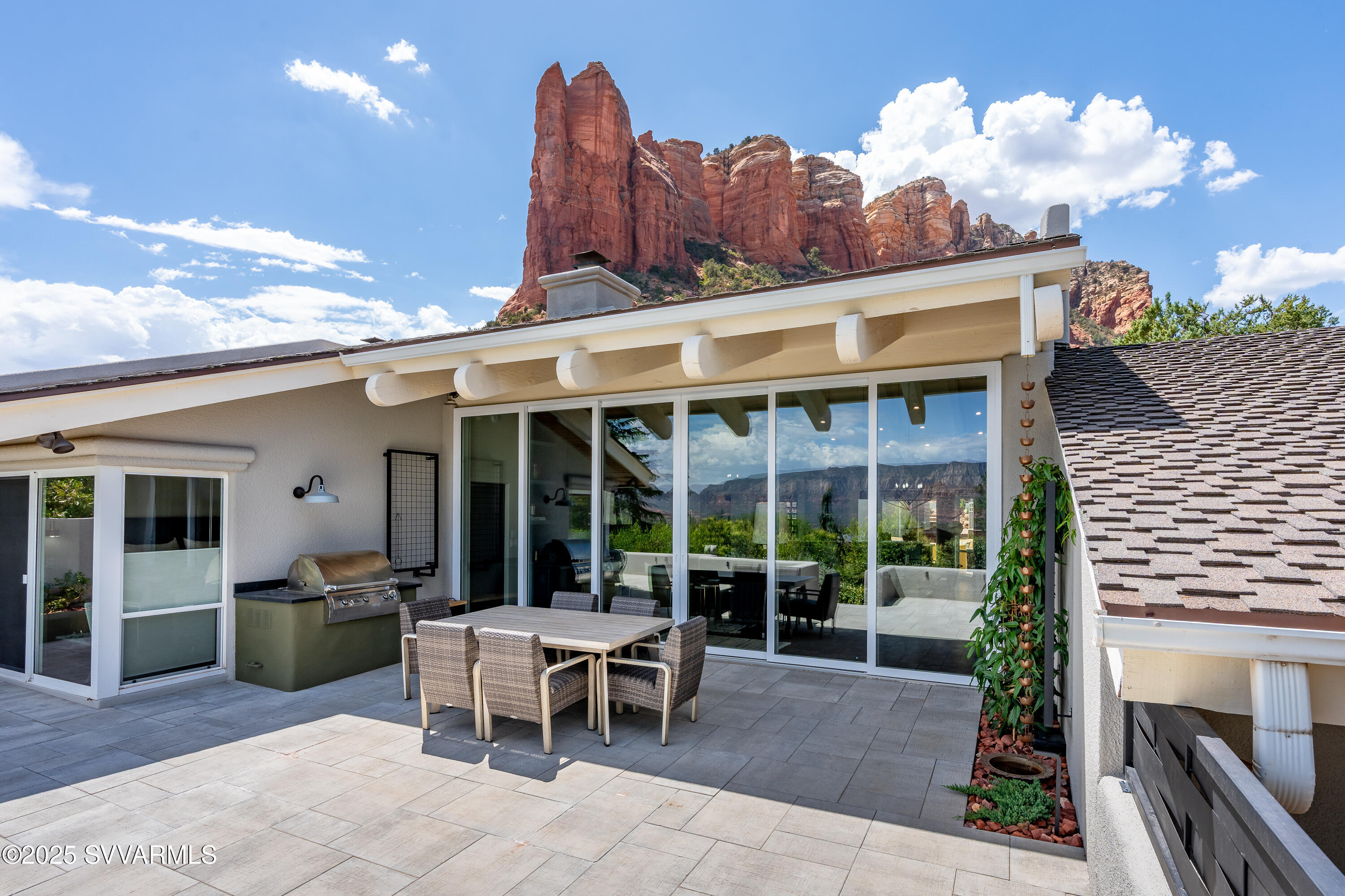 Property Photo: 220 Shadow Mountain Drive AZ 86336