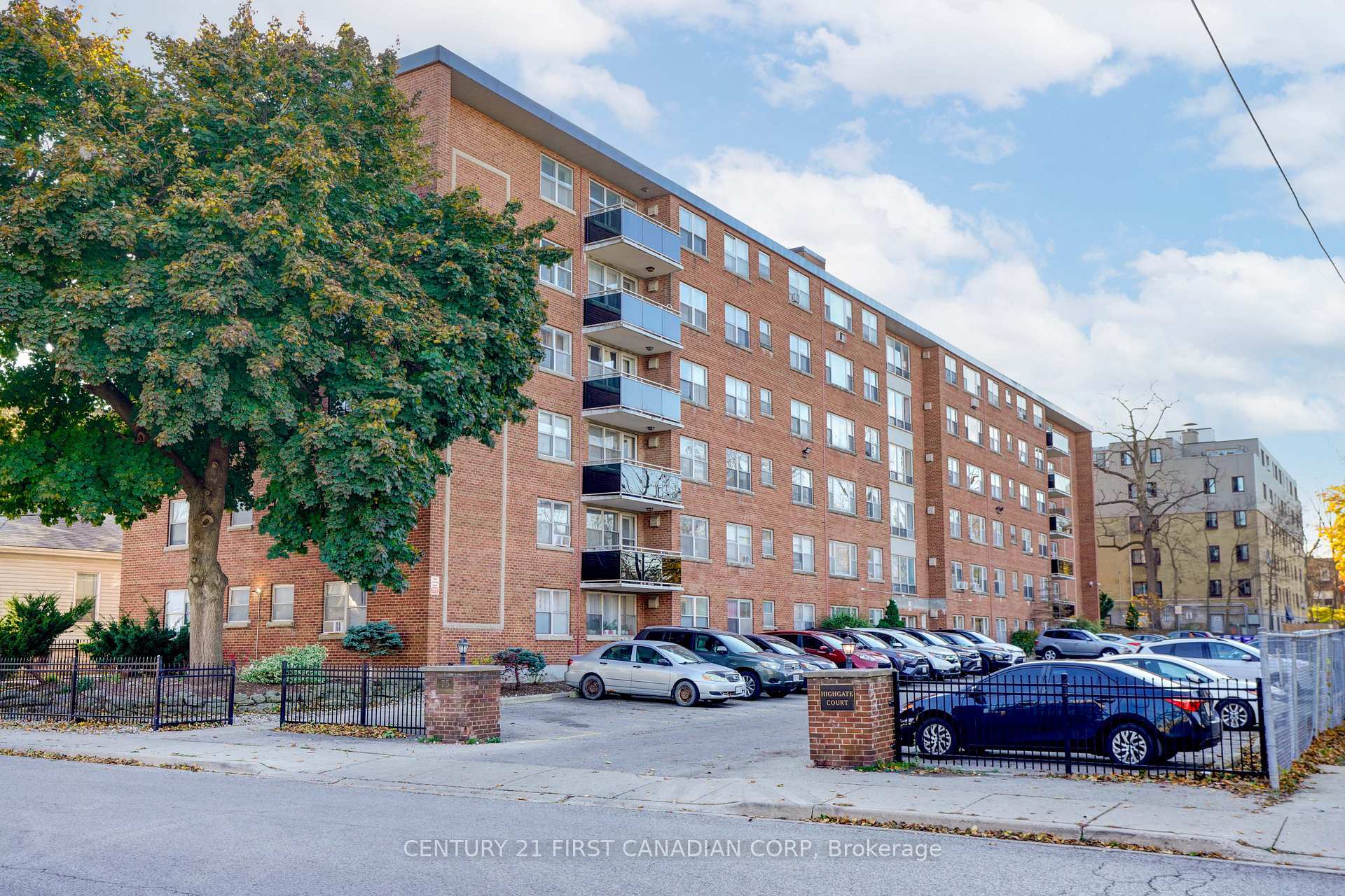 Property Photo: 75 High Street 210 ON N6C 4J8