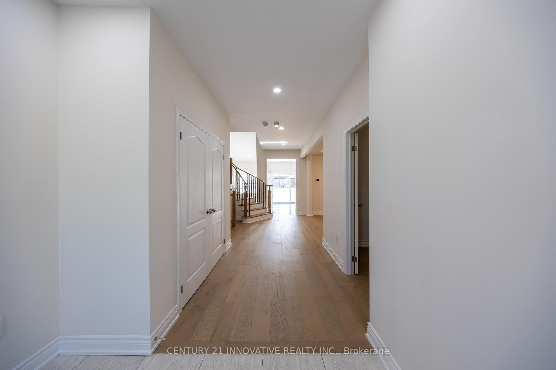 Property Photo:  1980 Kurelo Drive  ON L1K 0W8 