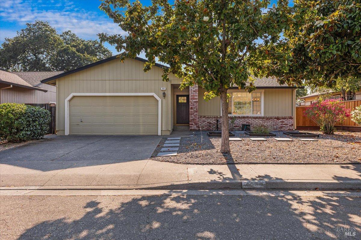 Property Photo: 989 Ventnor Avenue CA 95492