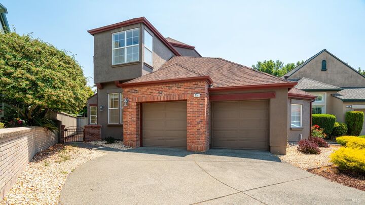 15 Wedgewood Court  Petaluma CA 94954 photo