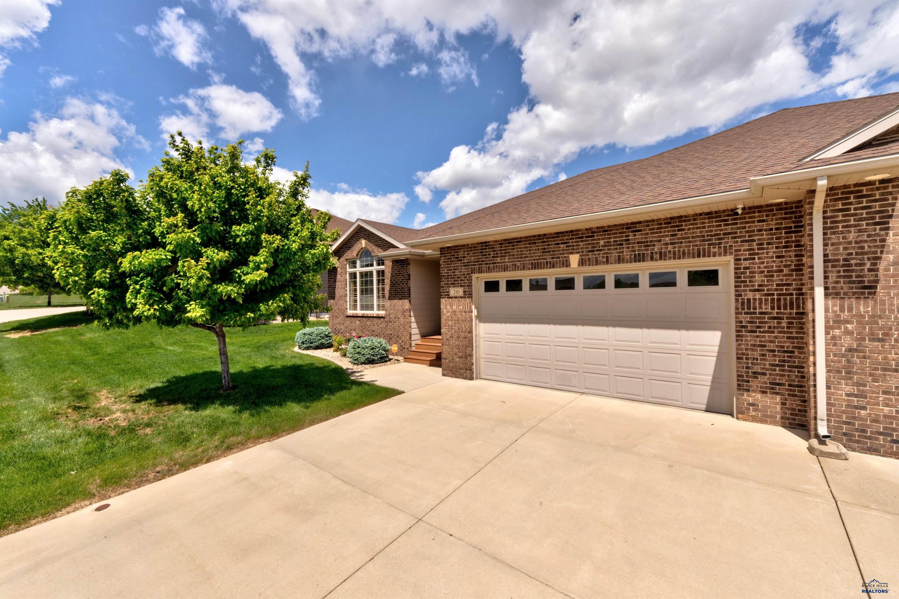 210 Enchanted Pines Dr  Rapid City SD 57701 photo