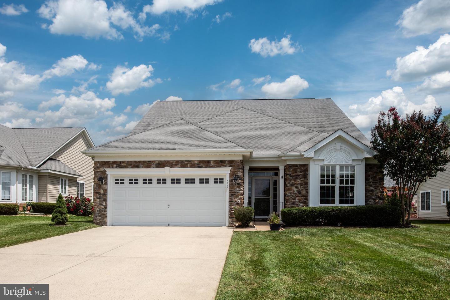 5715 W Kesslers Crossing  Fredericksburg VA 22407 photo