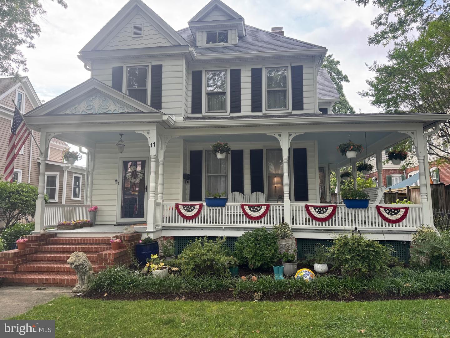 Property Photo: 11 Brookletts Avenue MD 21601