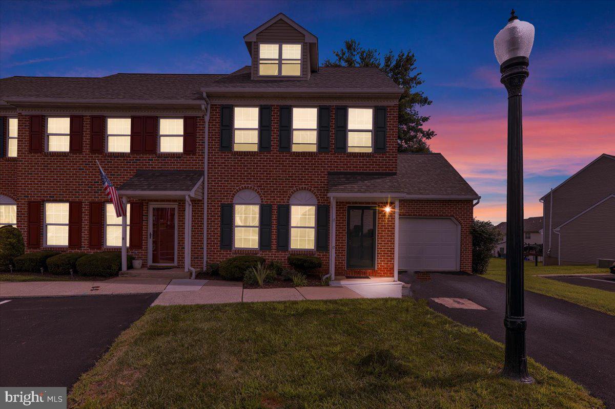 Property Photo: 17 Charlemont Court PA 19607