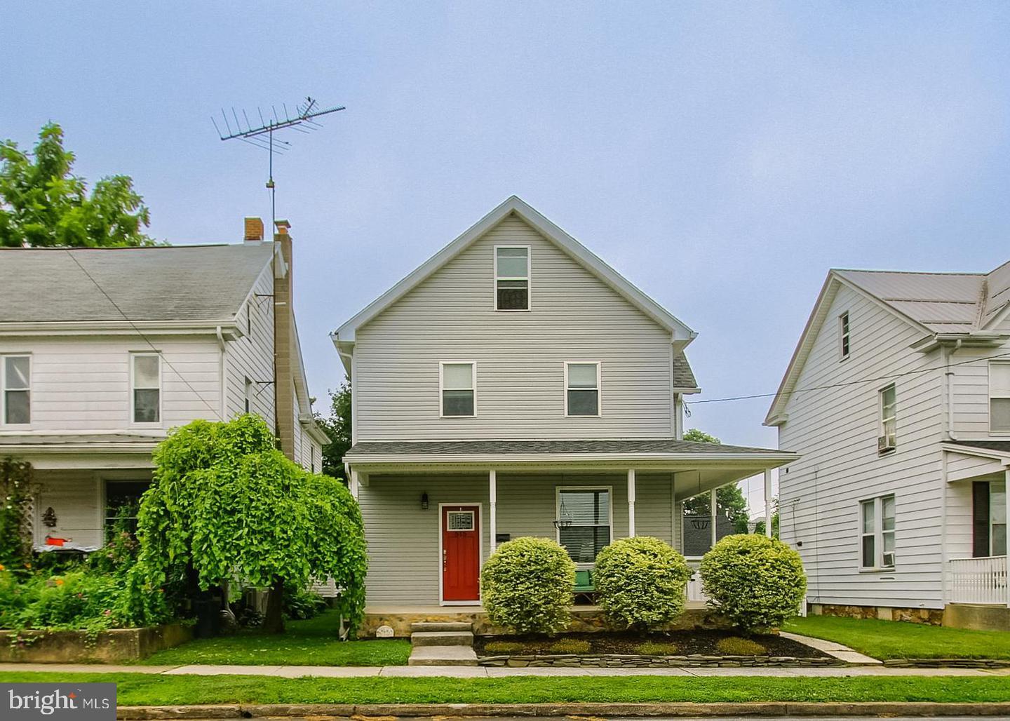515 4th Street  New Cumberland PA 17070 photo