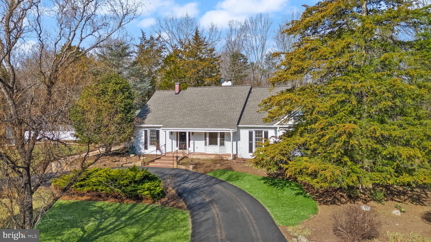 Property Photo: 12004 Robin Drive VA 20143