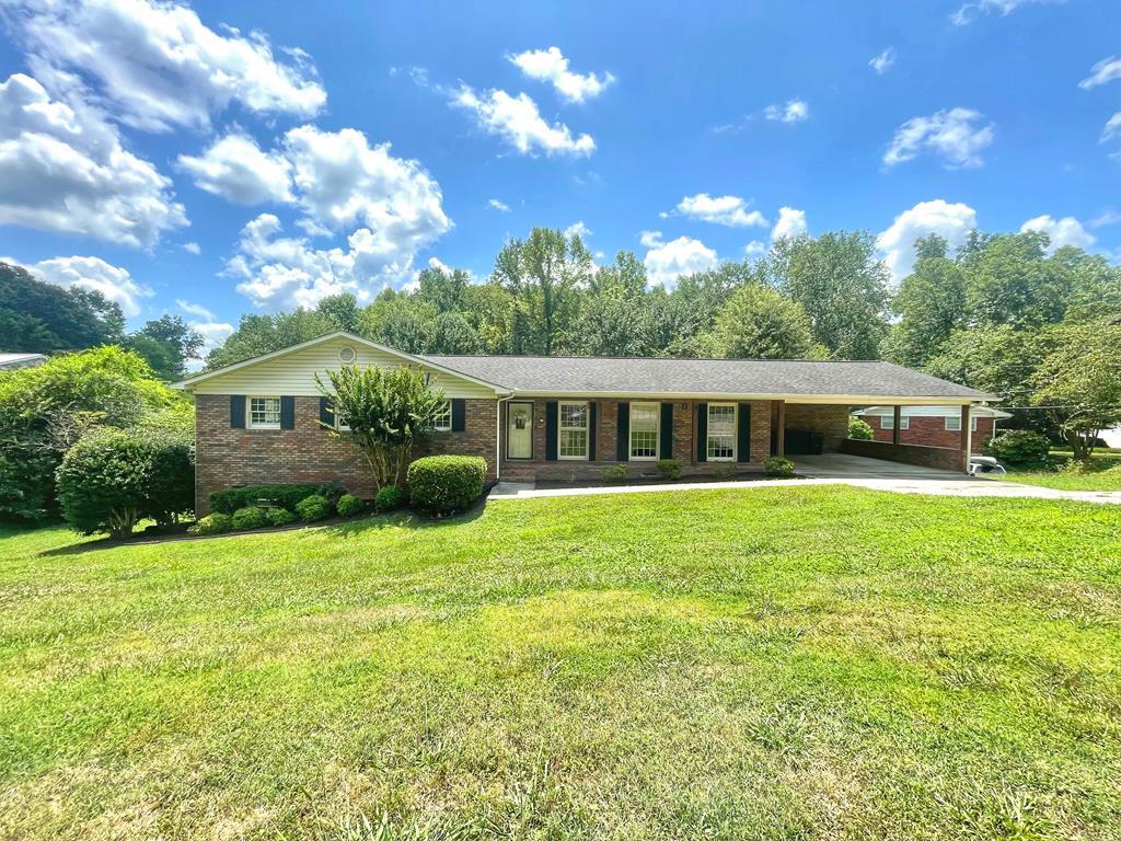 Property Photo:  1229 Valencia Drive  GA 30720 