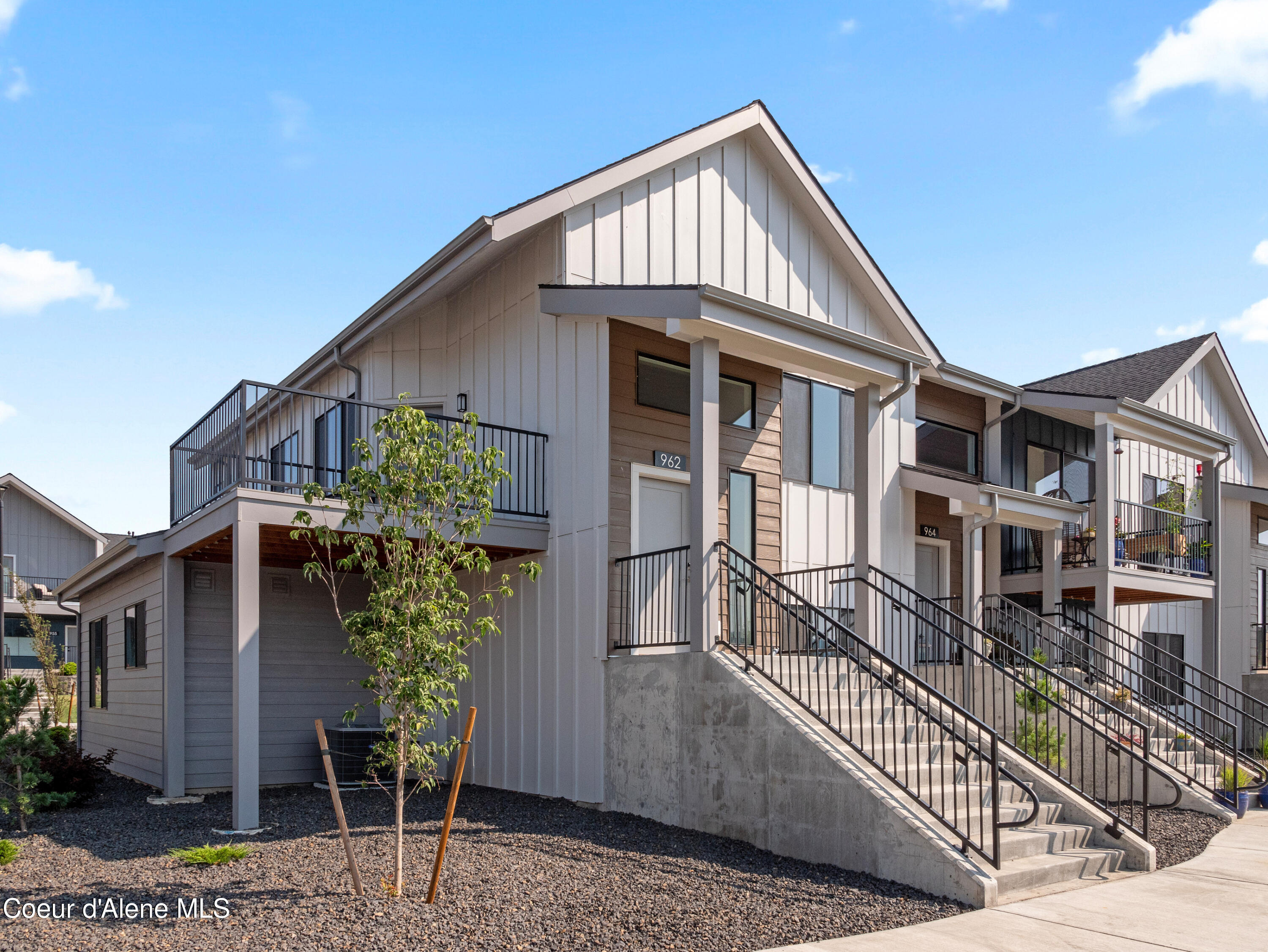 Property Photo: 962 E Railroad Ave ID 83854