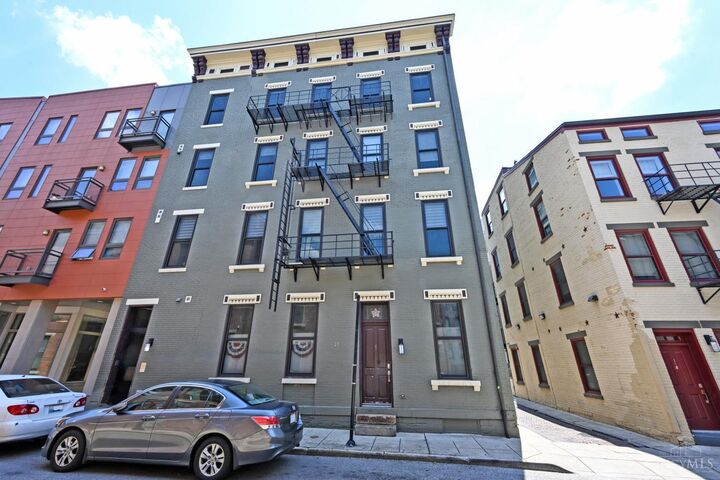 Property Photo:  27 Mercer Street  OH 45202 