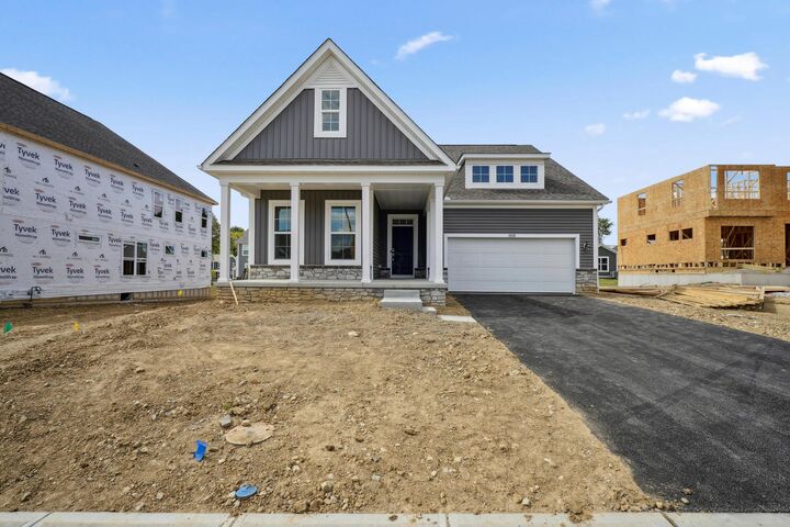 308 Reign Way  Pataskala OH 43062 photo