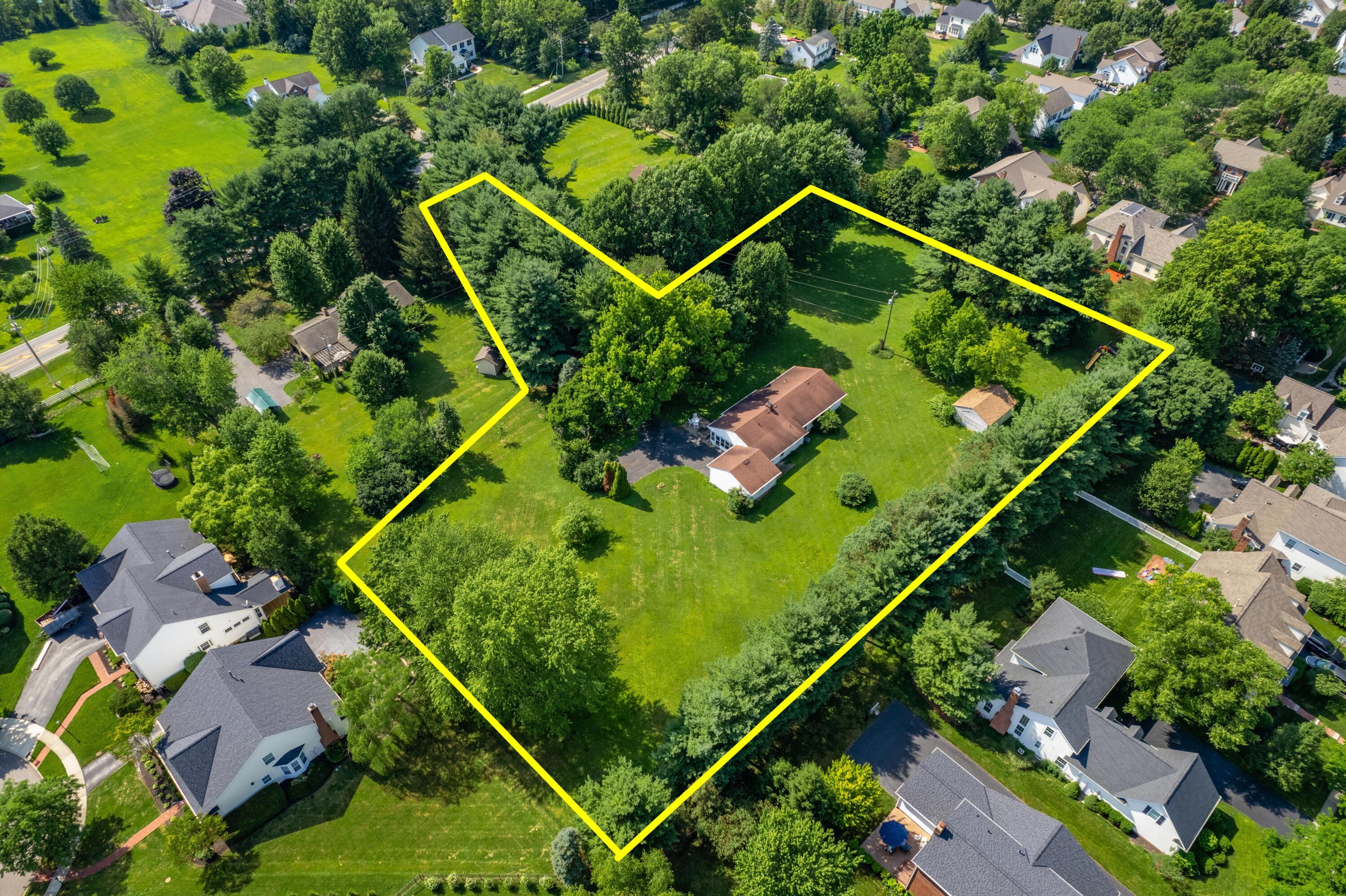 Property Photo: 5650 Harlem Road OH 43054