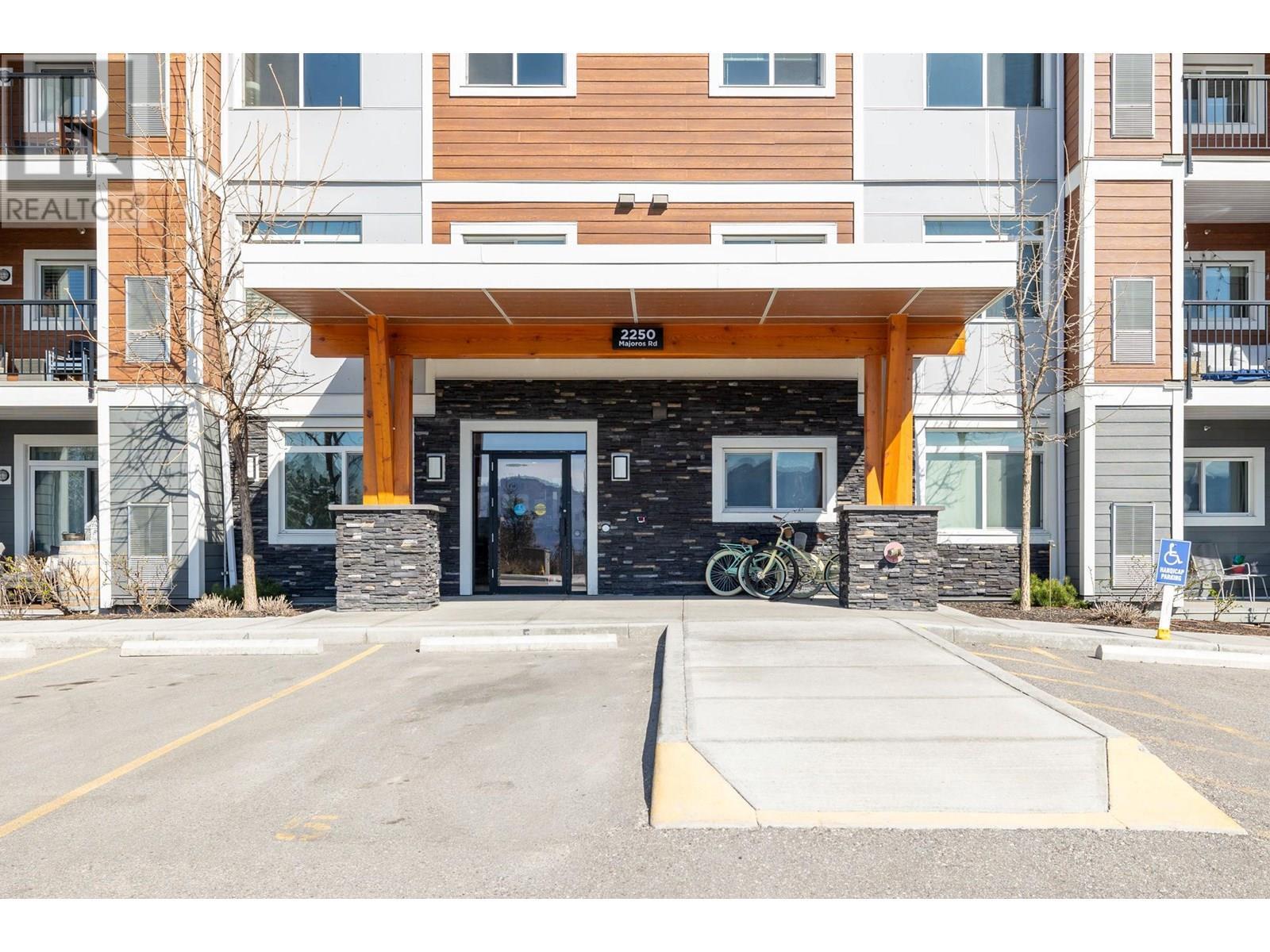 Property Photo: 2250 Majoros Road 408 BC V4T 0A6