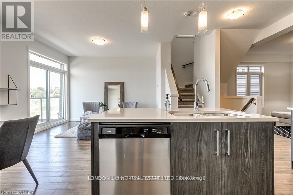 Property Photo:  3260 Singleton Avenue 133  ON N6L 0E7 