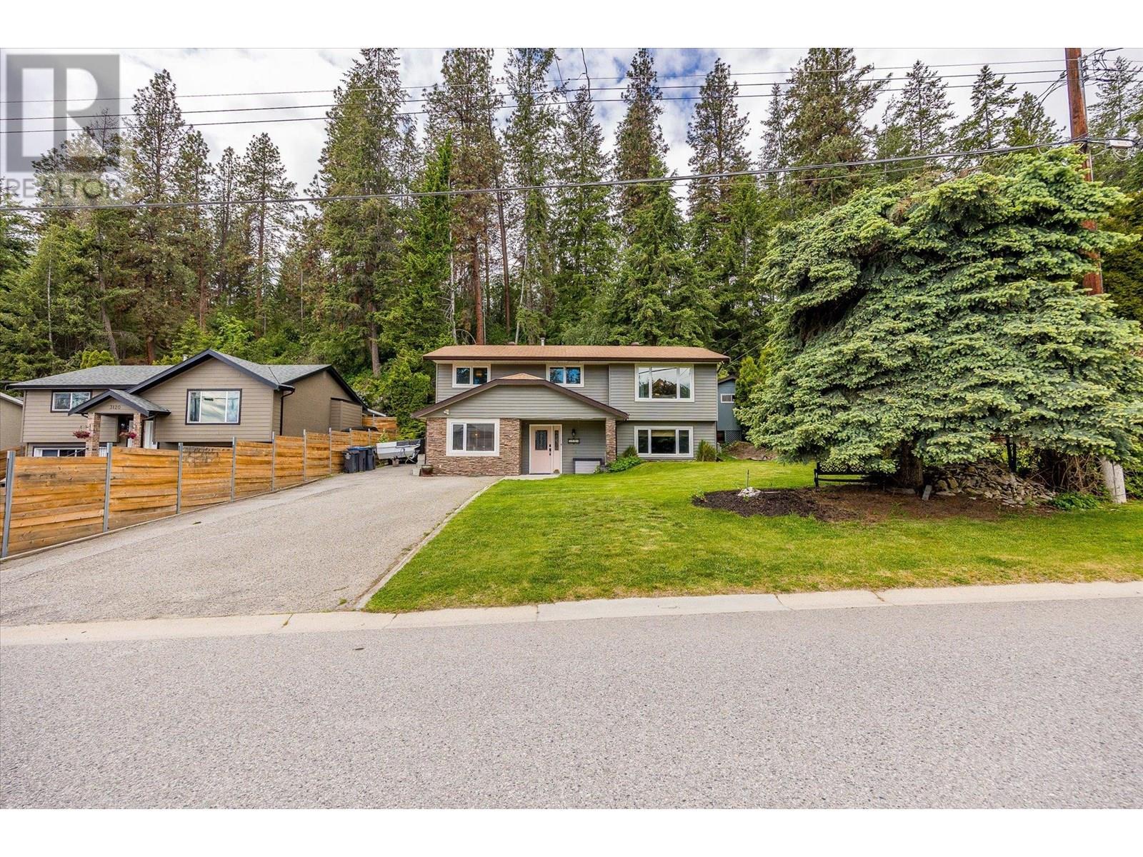 Property Photo: 3116 Webber Road BC V4T 1E7