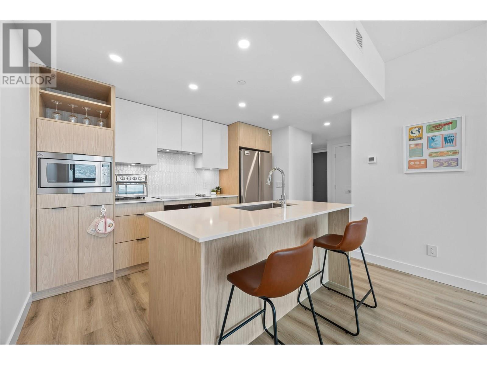 Property Photo: 1488 Bertram Street 3201 BC V1Y 0M6
