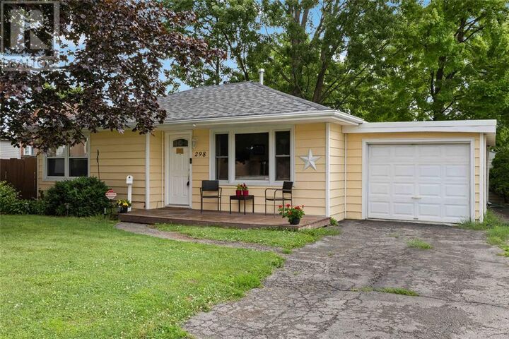 Photo de la propriété: 298 Lorne Avenue ON N8A 2Z2