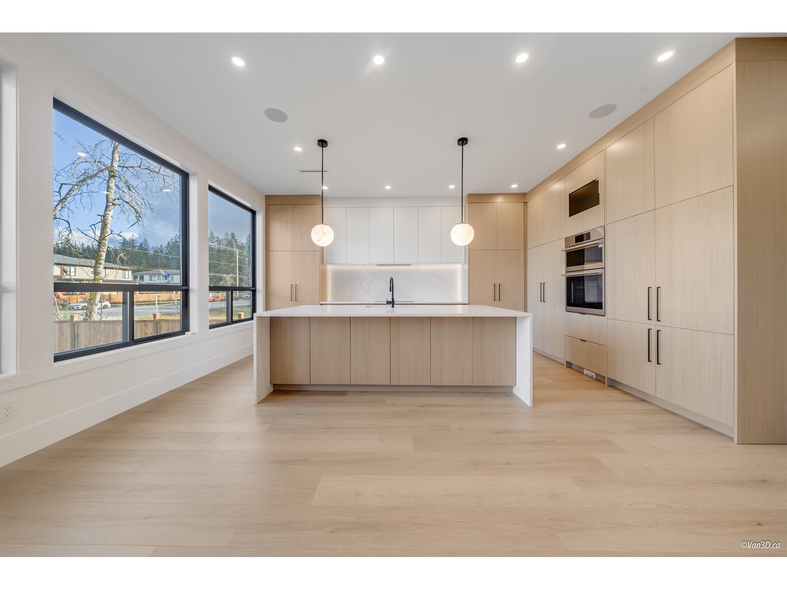 Property Photo: 19727 31B BC V2Z 0B2