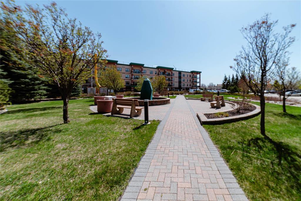 Property Photo: 1275 Leila Avenue MB R2P 1J6