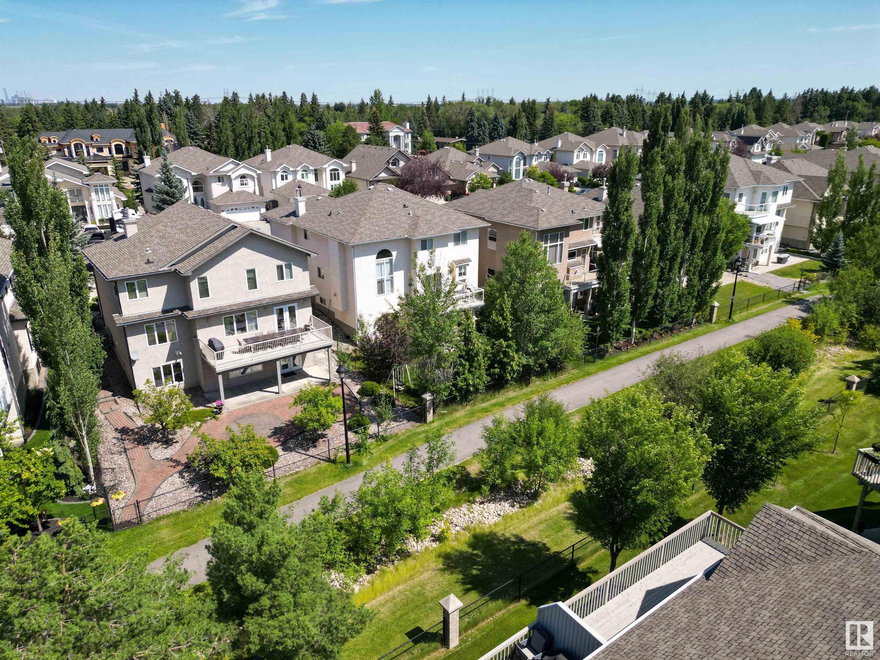 Property Photo:  10848 8 Avenue SW 7  AB T6W 1G5 