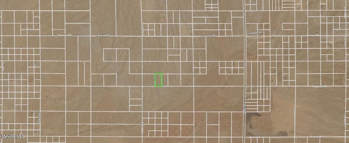 Property Photo:  Vic Ave L 232 Ste  CA 93535 