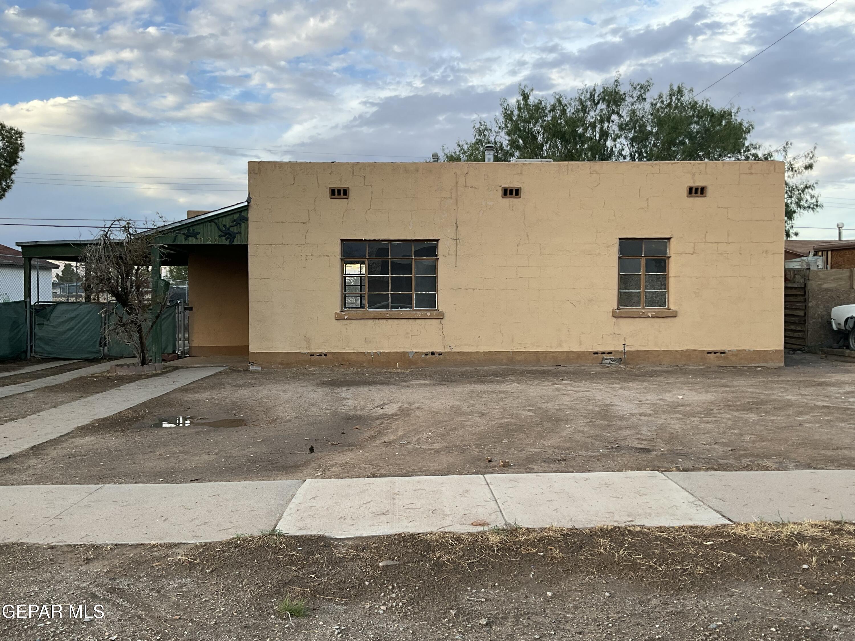 Property Photo: 320 Edith Drive TX 79915
