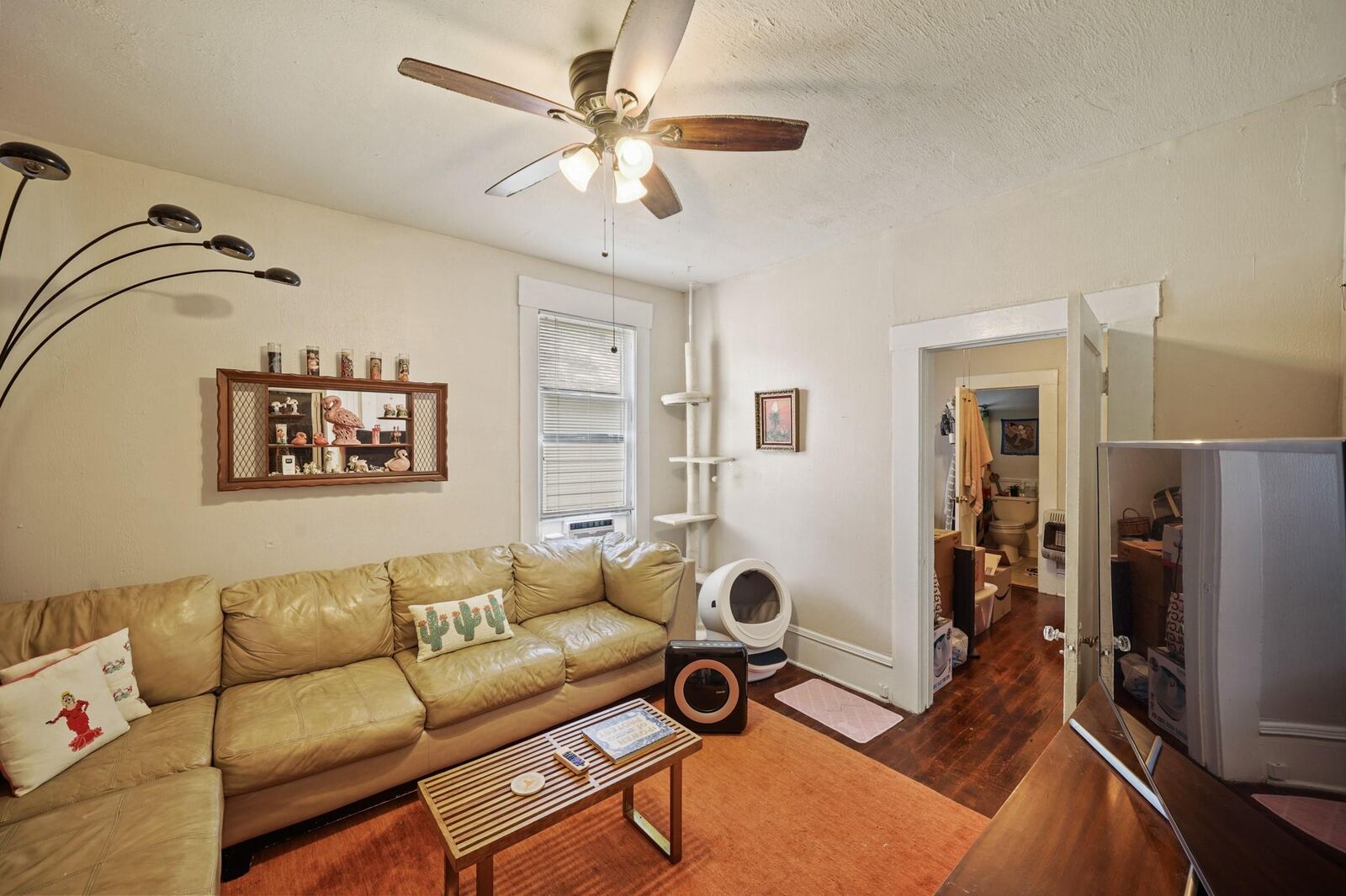Property Photo: 1320 Alexander Street A TX 77008