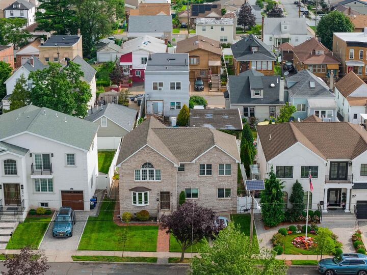 Property Photo: 25 Elizabeth Ct NJ 07094