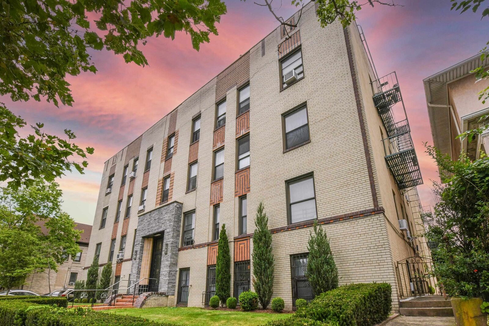 Property Photo: 1722 John F Kennedy Blvd 37 NJ 07087