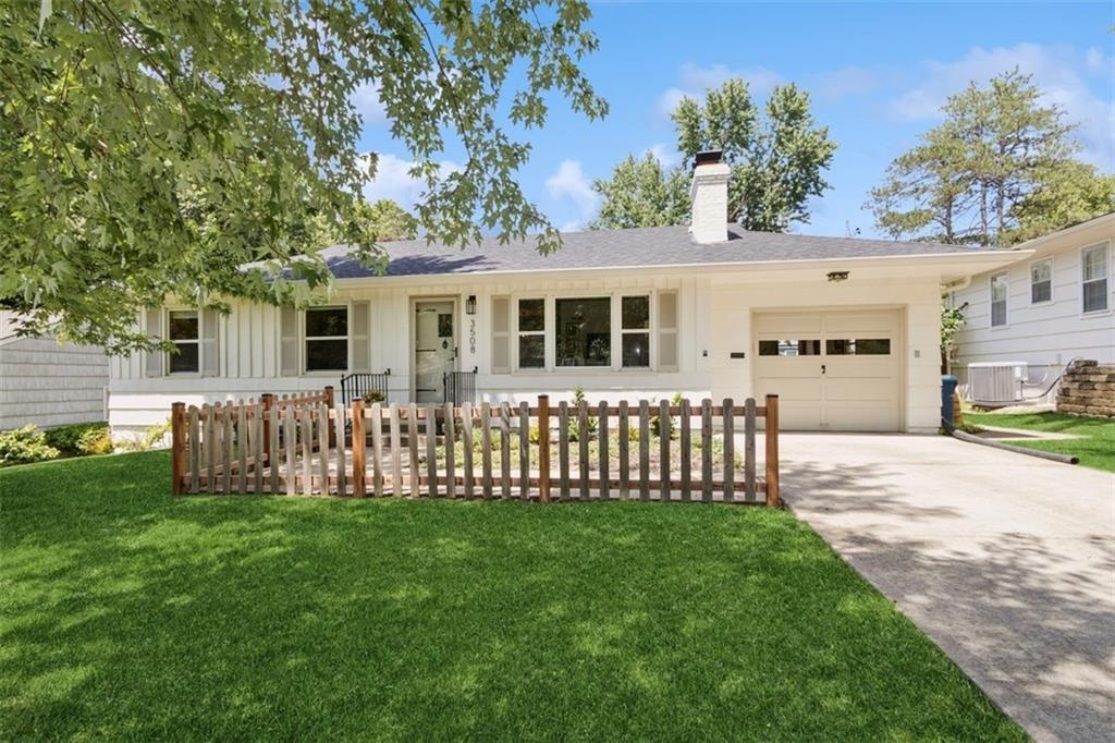 3508 W 73rd Terrace  Prairie Village KS 66208 photo