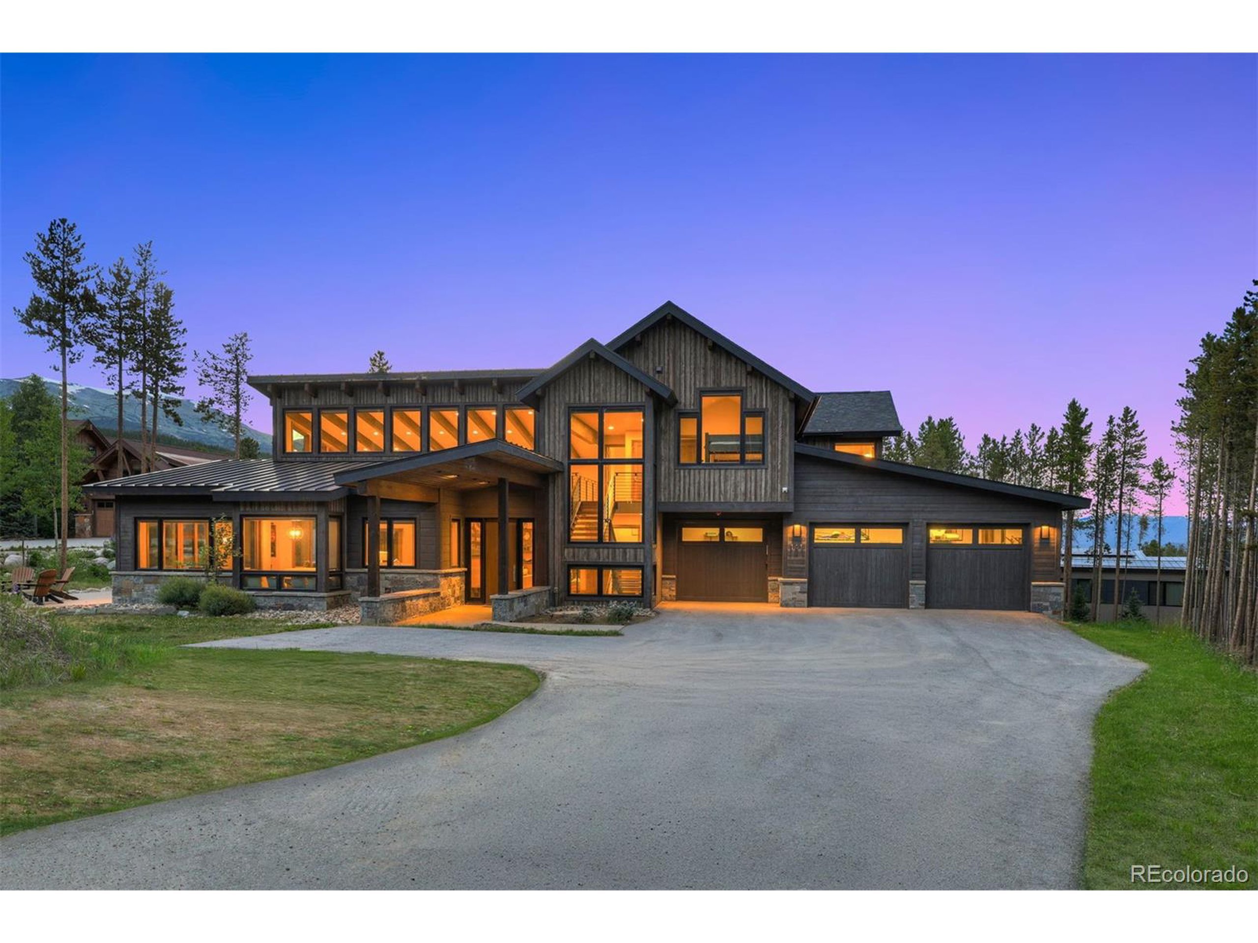 Property Photo: 141 Sawmill Run Dr CO 80424
