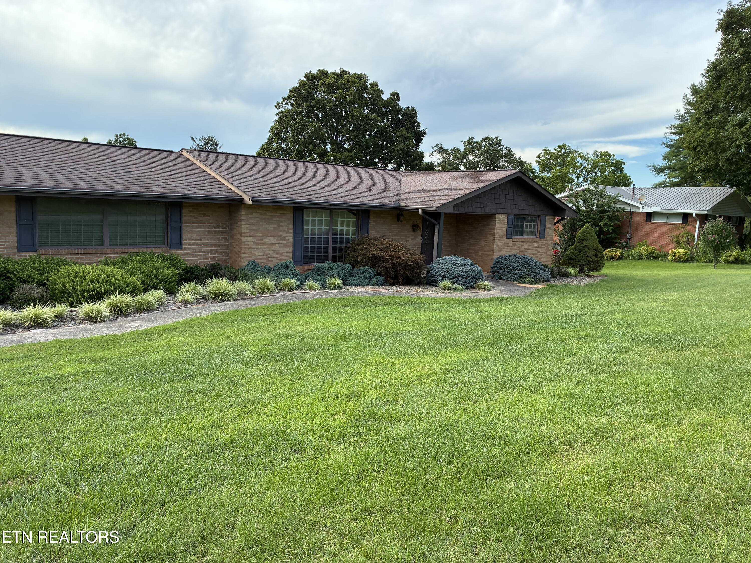 Property Photo: 1608 Terrace Drive TN 37774