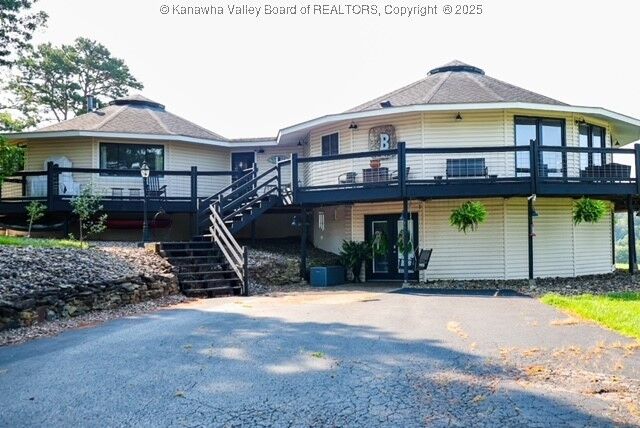 282 Dupont Road  Poca WV 25159 photo