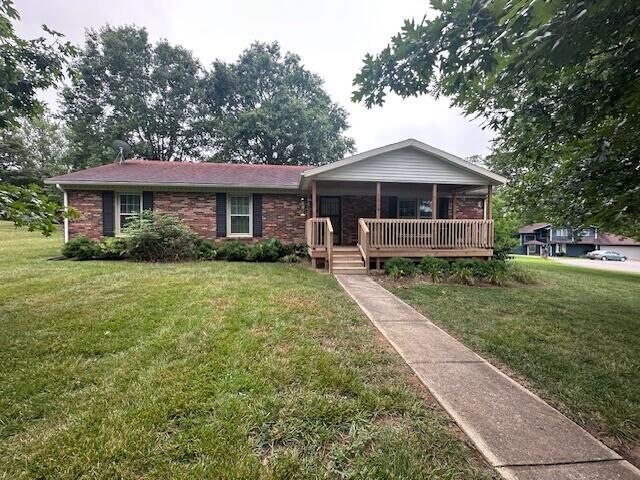 Property Photo:  1016 Fairway Drive  KY 40324 