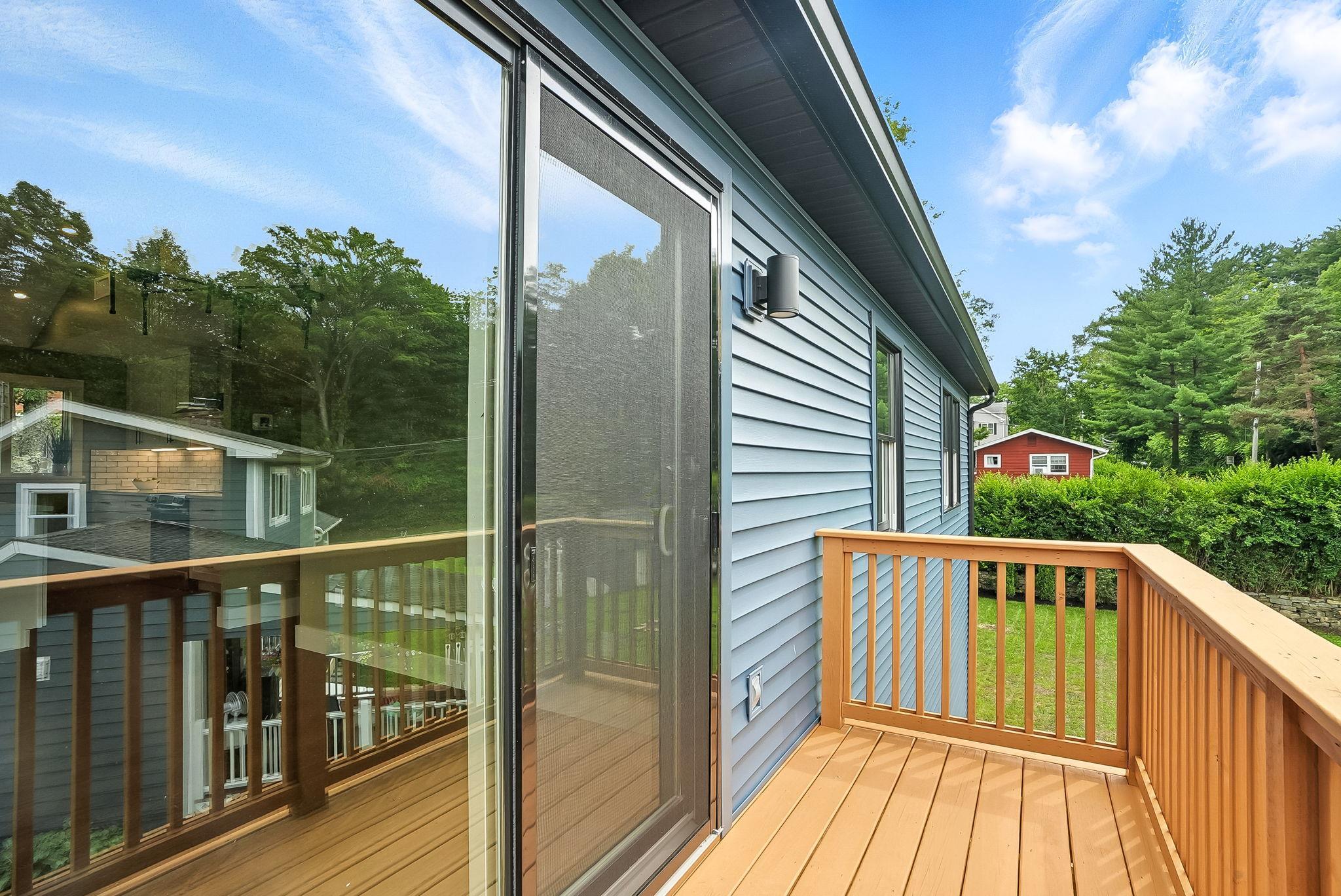 Property Photo:  111 Naragansett Avenue  NY 10562 
